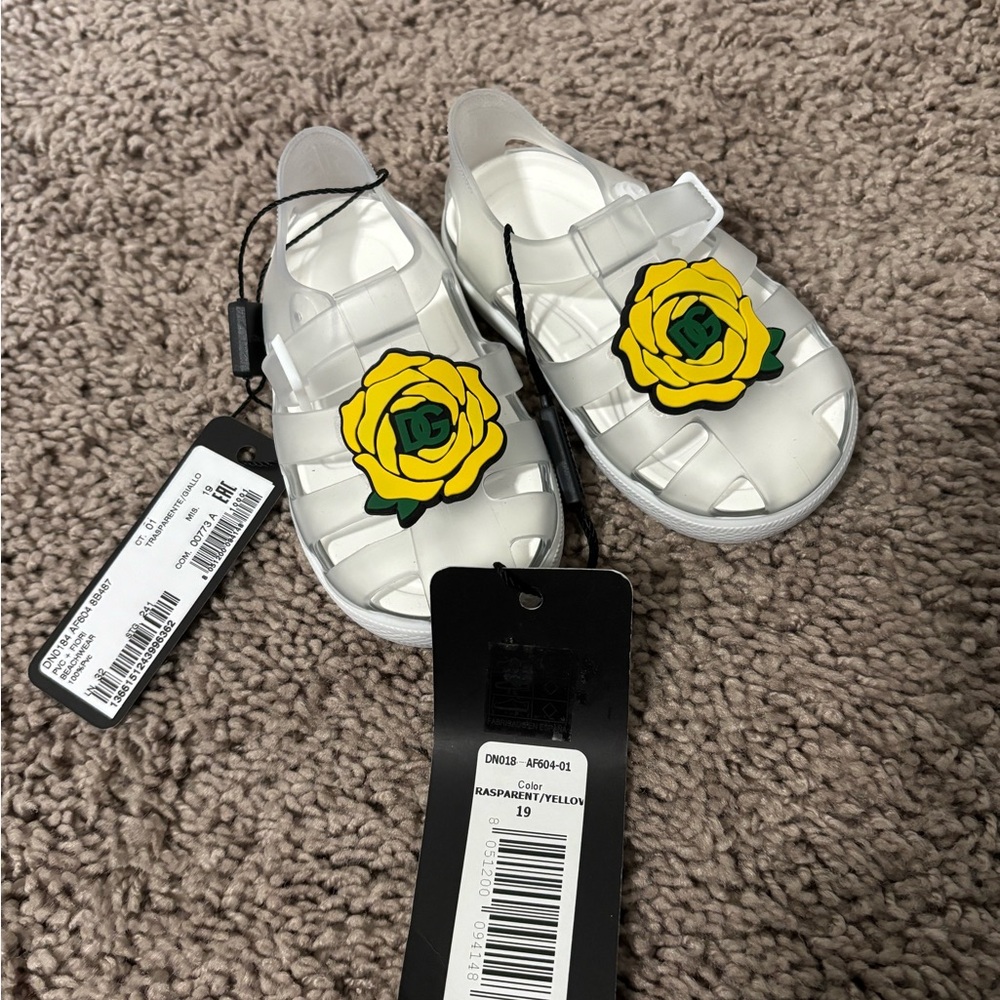 Dolce & Gabbana Kids Shoes - White with Yellow Flower